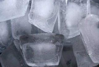 cubo de hielo y dr